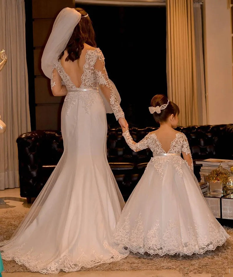 Flower Girl Dresses for Weddings Princess Lace Long Sleeve Backless Holy First Communion Gowns Party Pageant Dress For Girls