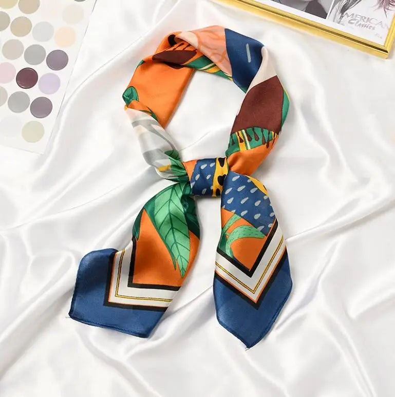 2021 Sweet Hearts Striped Print Square Scarf Women Bandana Hairband Lady Head Wraps Female Shawl Fashion Neckerchief