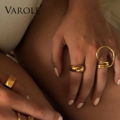 VAROLE New Korean Simple Style Twisted Lines Gold Color Rings for Women Fashion Jewelry Wholesale