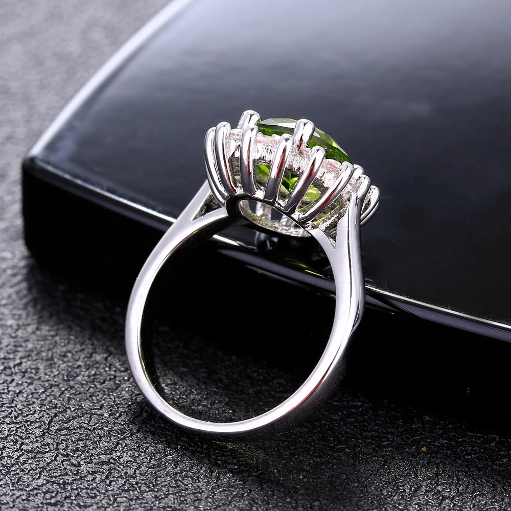 Flower Silver Rings With Peridot Stones Shining Luxury