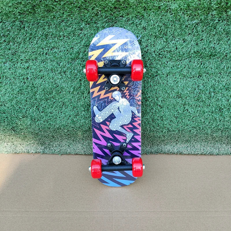 17 Inches Child Skateboard Maple Double Rock Skate Board Patin Skates Kids Skateboarding Cartoon Sticker Kids Griptape Longboard