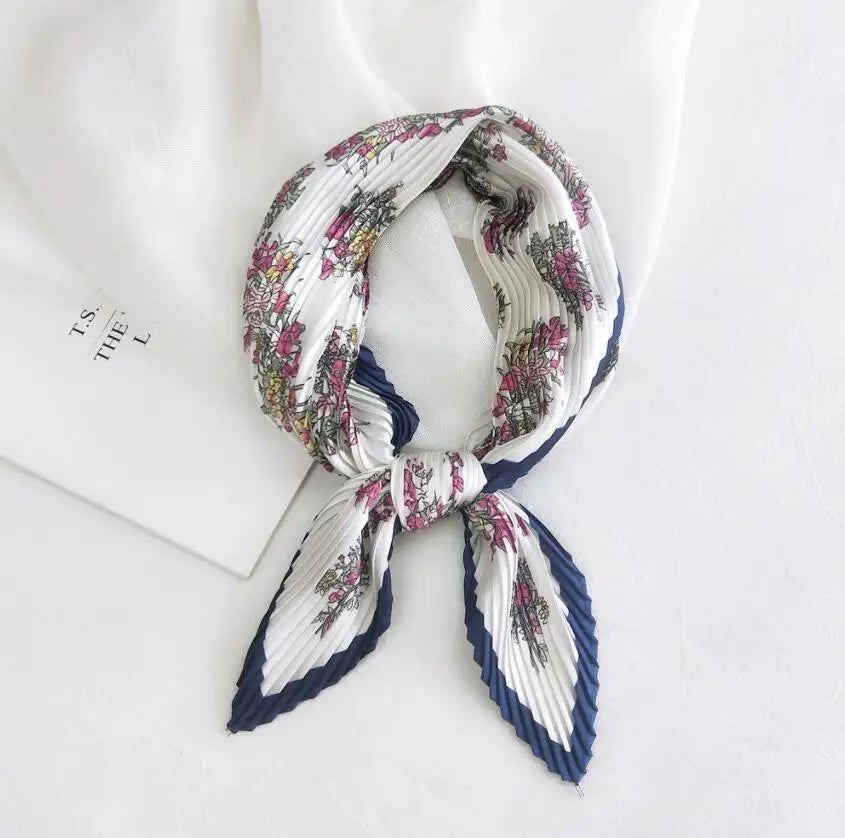 2021 Summer Multifunction New Cashew Printed Decorated Scarf for Women Small Pleated Neck Scarf Crinkle Pattern Silk Headwear