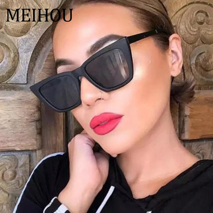 2024 New Women Sexy Cat eye Sunglasses Black Brand Designer Retro Sun Glasses Female Lady Eyeglass Goggles Oculos De Sol