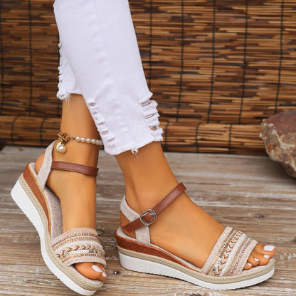 Womens New Elegant Buckle Designer Sandals for Women 2024 Summer Fashion Wedge Outdoor Banquet Party Ladies Flip Flops Sandalias