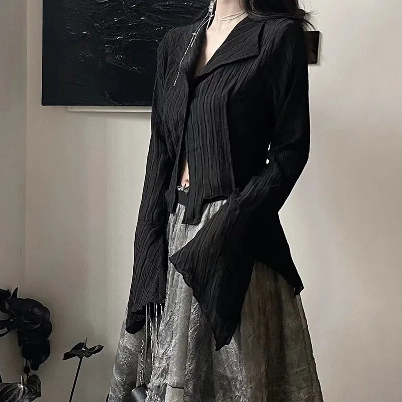 قميص Karrram Gothic Black Shirt Yamamoto Style Dark Aesthetic للنساء، ملابس مصممة غير منتظمة، ملابس Emo Alt، قمم Grunge Y2k