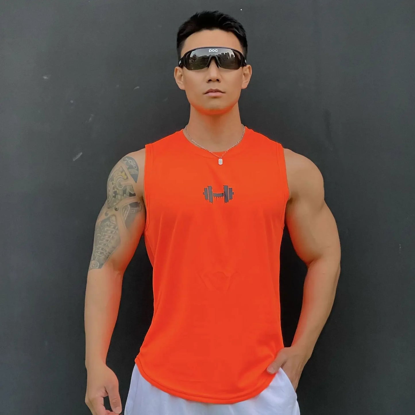 NEW Summer Fitness Sports Tank Top Men's Breathable Loose Fit Training Sleeveless T-shirt Quick Drying vest male Fitness tops