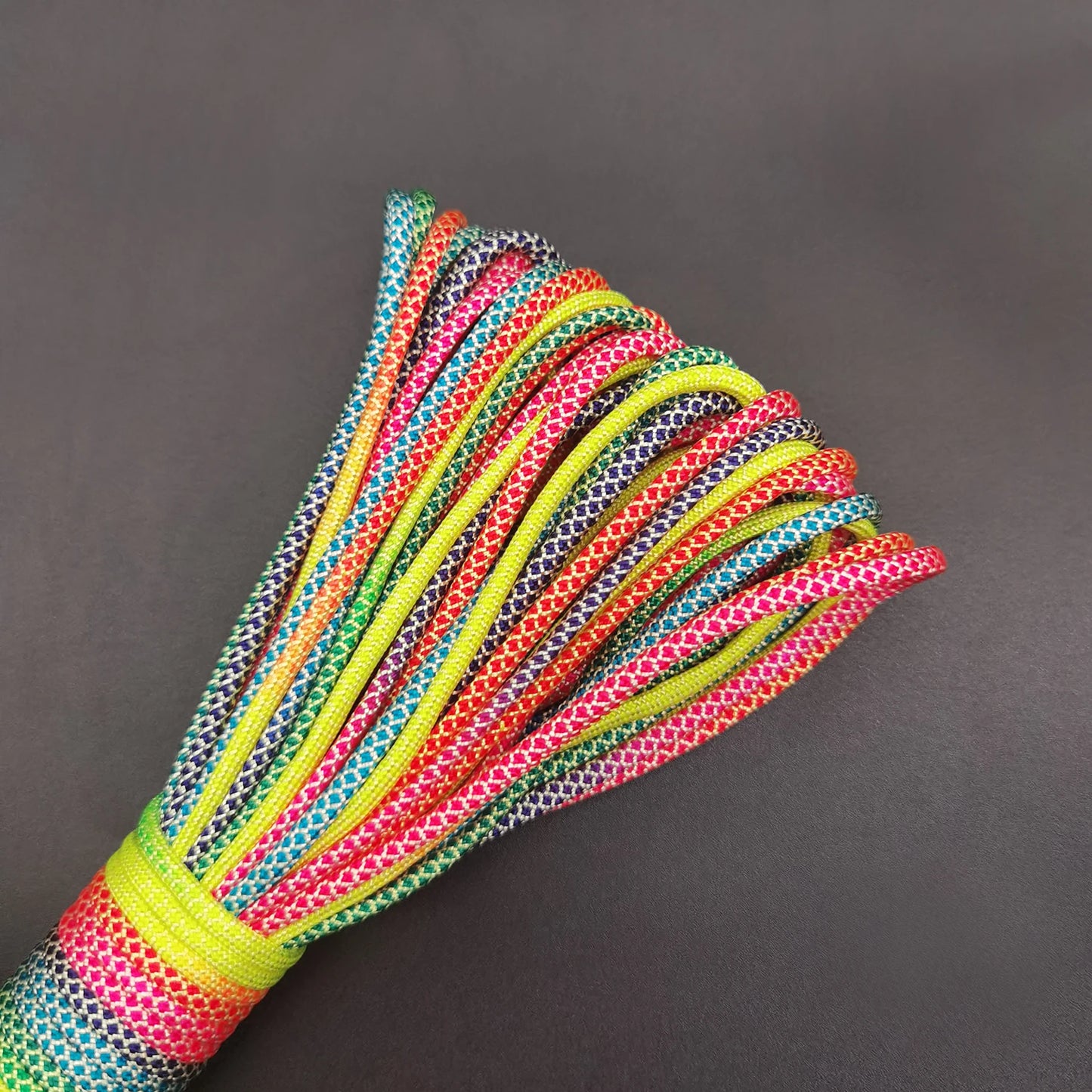 31 meters 2mm /3mm /4mm diameter Rainbow rope 7 strands parachute rope Climbing camping survival gear parachute rope bracelet