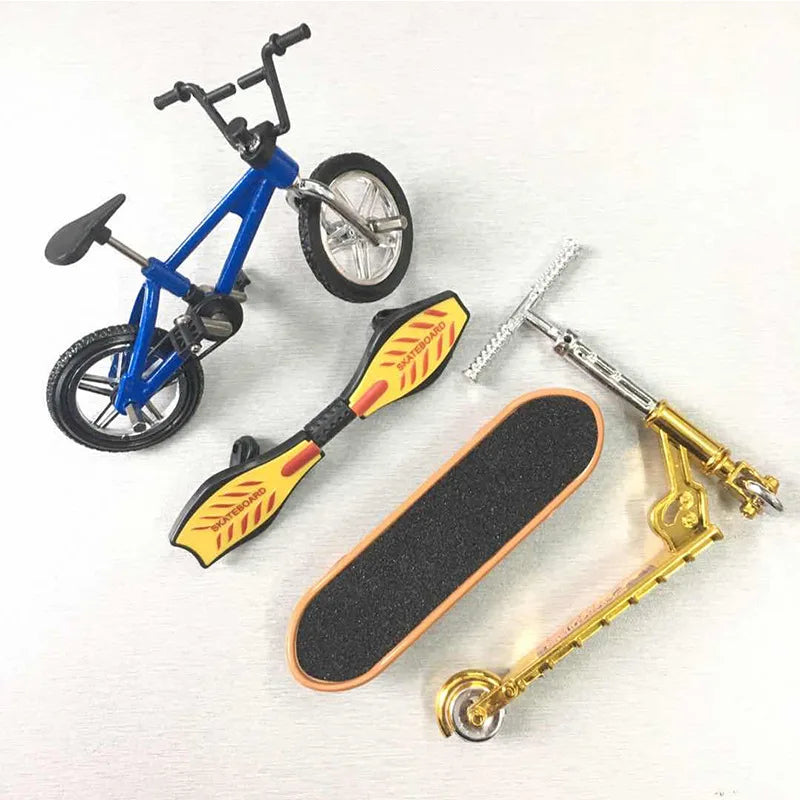 1Set Mini Scooter Two Wheel Scooter Children's Educational Toys Finger Scooter Bike Finger Skateboard Birthday Gift for Boys