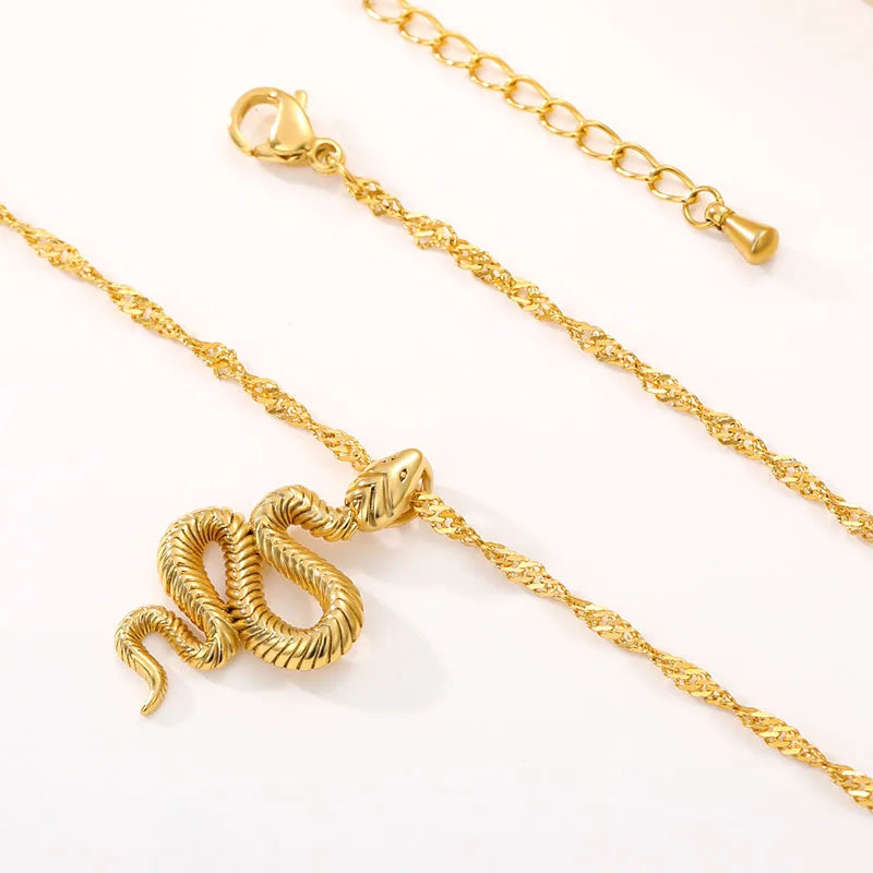 Goth Snake Pendant Necklace For Women Stainless Steel Gold Color Chain Choker Collar Necklace 2024 Trend Aesthetic Jewelry mujer