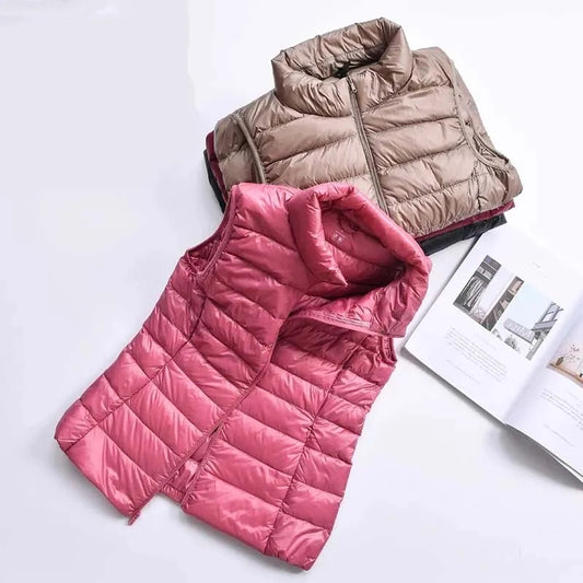 Ultralight Down Vest Women 2023 New Sleeveless Women White Duck Down Waistcoat Puffy Padded Warm Vest Jacket