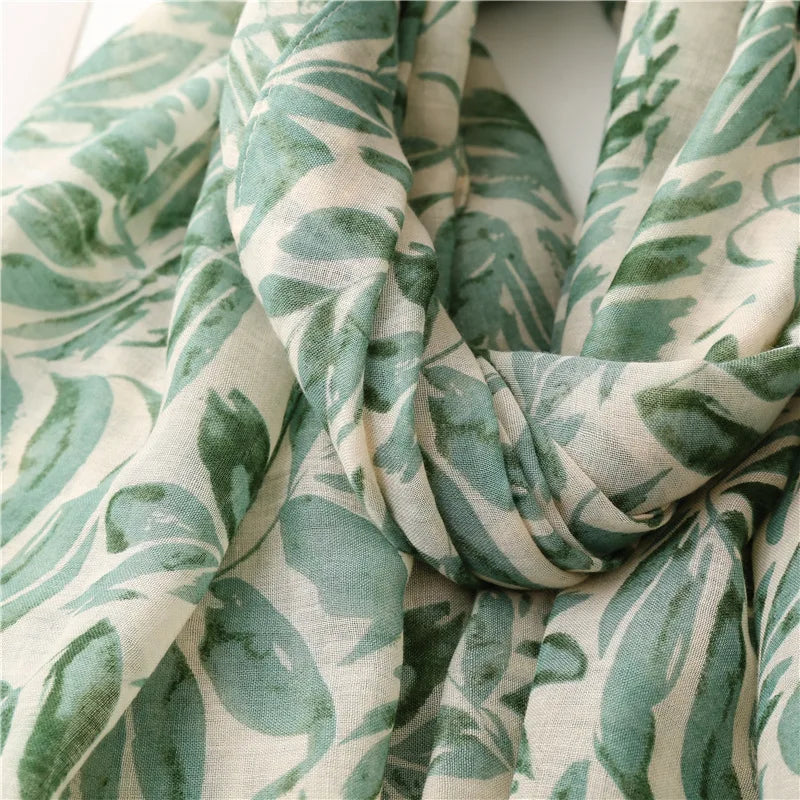 Green Leaves Prints Travel Scarf Women Luxury Long Beach Scarves Shawls for Lady Decor Shawl Hijab Scarves with Tassel 2023