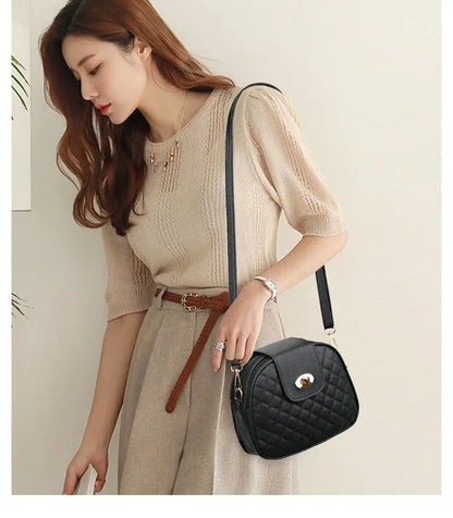 2024 New Fashion Small Square Messenger Bag Texture Lingge Versatile Korean Edition Three Layer Single Shoulder Crossbody Bag