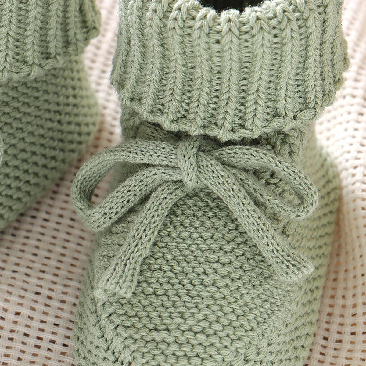 Baby First Walkers Breathable Anti-slip Knitted Newborn Infant Boys Girls Solid Booties Prewalkers 0-18m Toddler Unisex Footwear