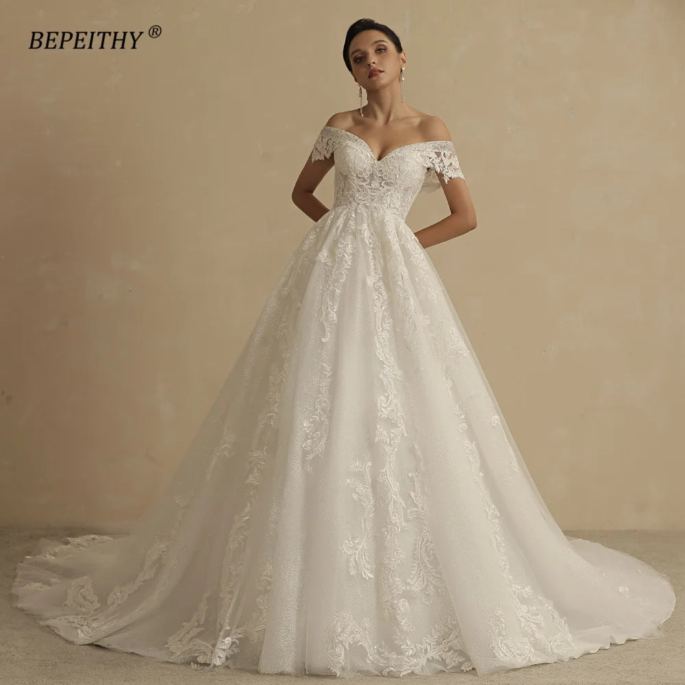 BEPEITHY Customized Glitter Wedding Dresses For Women 2025 Bride Romantic Lace Sleeveless Boho Bridal Gown Robe De Soiree New