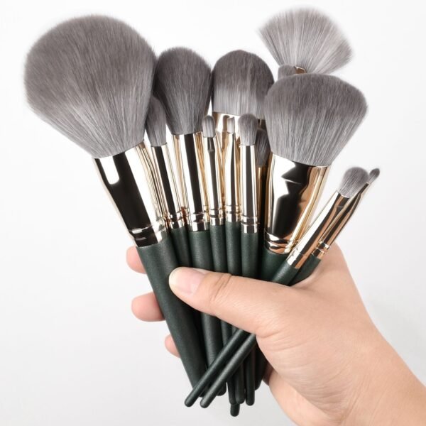 Household Portable Soft Bristled Makeup Brush Set - Image 6
