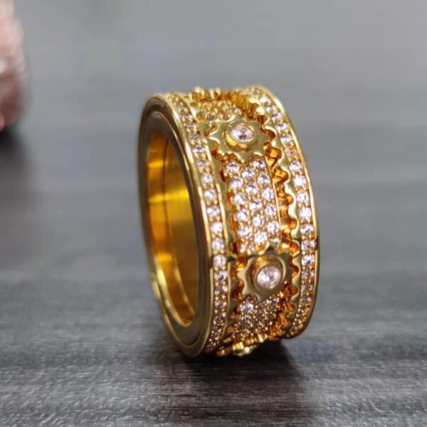 Inlaid stone inlaid with gypsophila diamond gear rotating men and women vibrato the same ring - Image 5