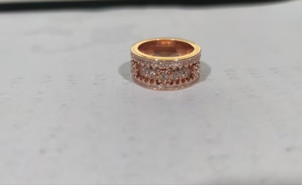 Inlaid stone inlaid with gypsophila diamond gear rotating men and women vibrato the same ring - Image 6