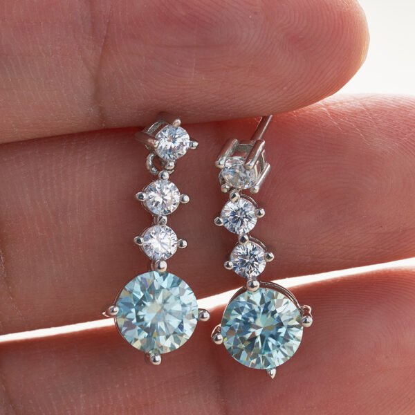 Fashion Stud Earrings Female Color Moissanite - Image 4