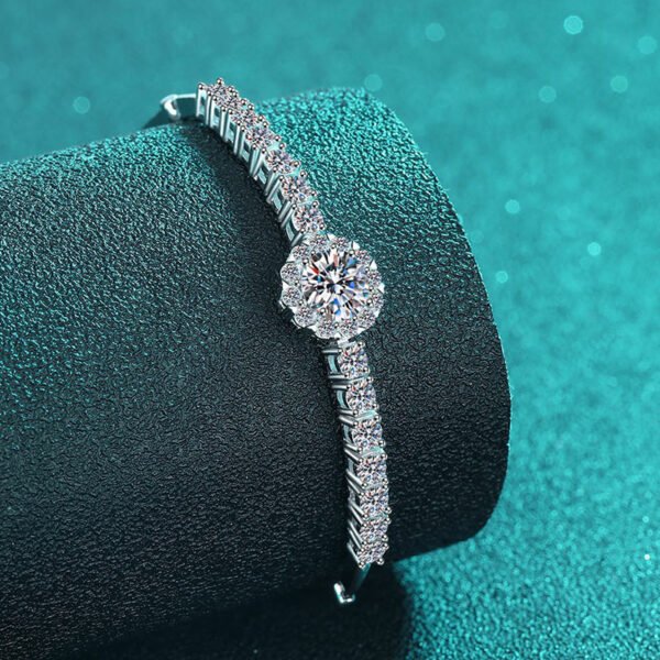 S925 Sterling Silver Hand-inlaid Moissanite Round Bag Gang Drill Bracelet Starry Sky - Image 4