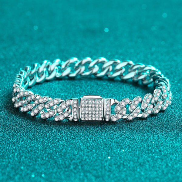 Cuban Link Chain Moissanite Bracelet - Image 10