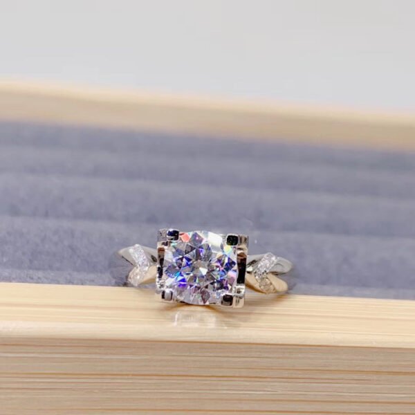 Moissanite Ring - Image 3