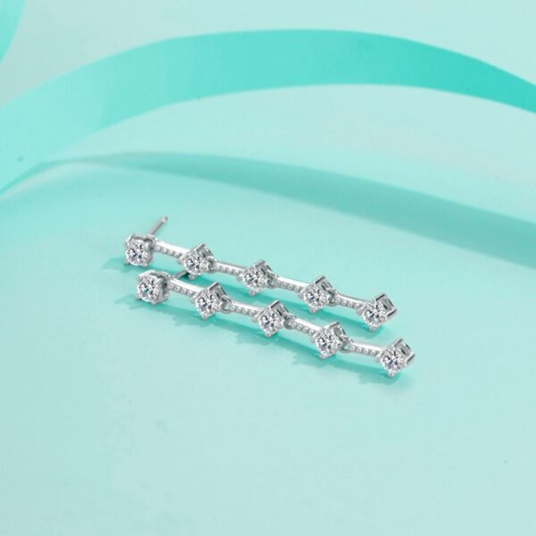 Fashionable Long Tassel Moissanite Diamond Earrings - Image 2