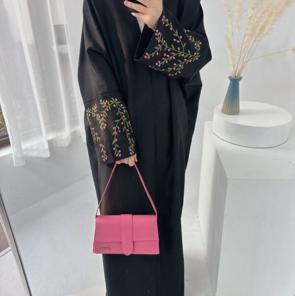 Dubai Middle East Turkey Dubai Flower Embroidered Elegant Cardigan Robe - Image 5