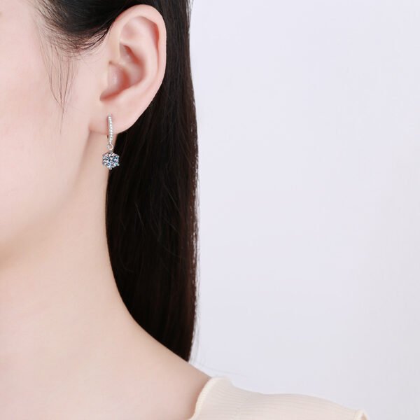 Six-claw Earrings Moissanite Earrings D Color Moissanite Earrings For Women - Image 3