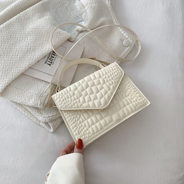 Elegant Simple And Fashionable Handbag - Image 4