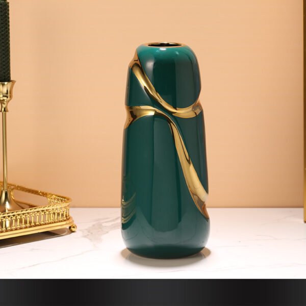 Light Luxury Ceramic Vase Decoration - Image 6