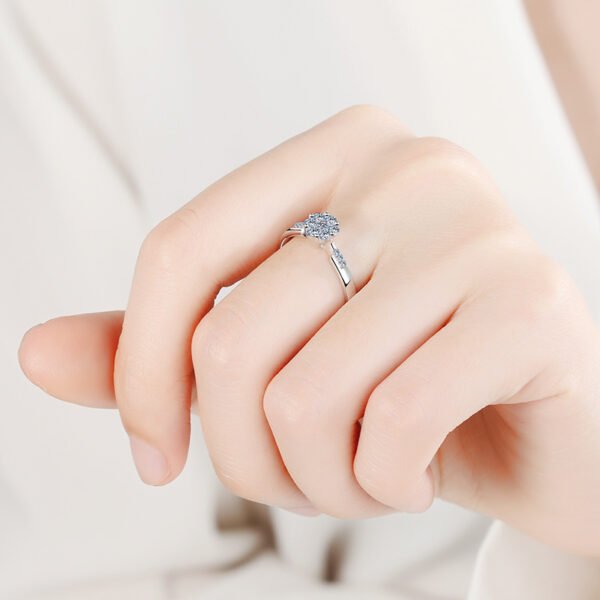 S925 Sterling Silver Ring New Inlaid 24 Points Moissanite - Image 6