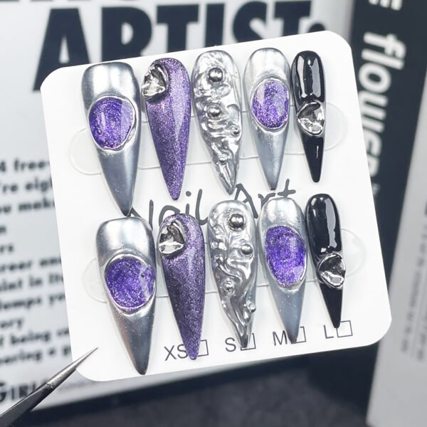 Sweet Cool Retro Style Nail Stickers Wearable Fake Nails - Image 3