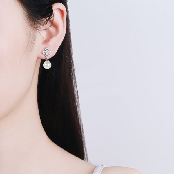 925 Sterling Silver Female 31 Points Moissanite Freshwater Pearl Ear Studs - Image 4