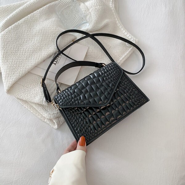 Elegant Simple And Fashionable Handbag - Image 6