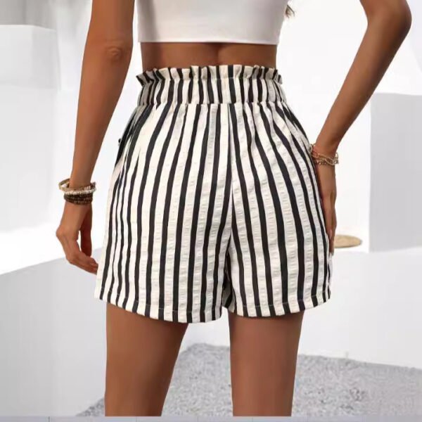 Women's Fashion Striped Casual Loose Elastic Belt Shorts - Image 4