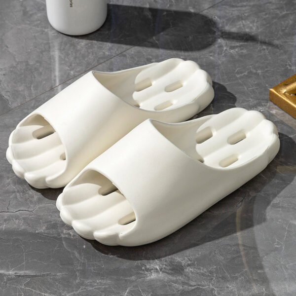 Men's Bathroom Hollow-out Quick-drying Eva Slippers - Image 8